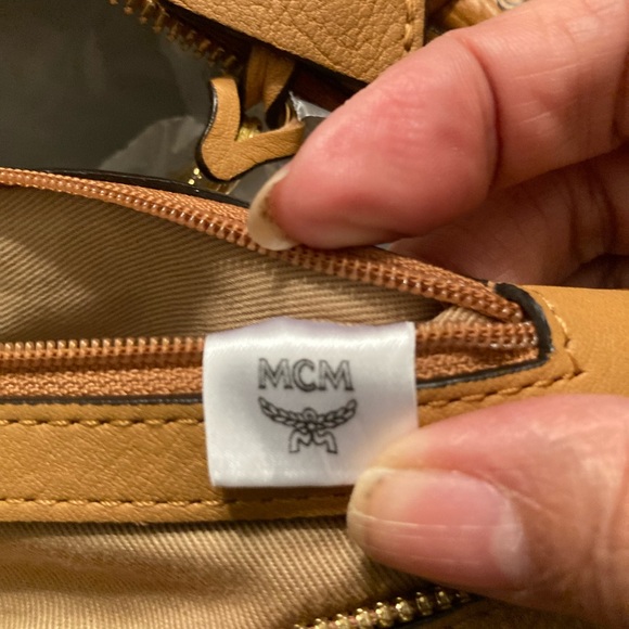 AUTHENTIC EUC MCM Visetos Cognac Coated Canvas & Leather Bag - Picture 14 of 15